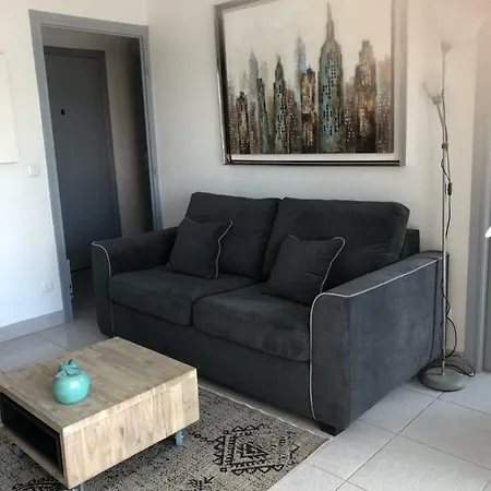 Apartament Miramar *